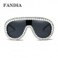 Fashion Luxury Handmade Pearl Sunglasses Women Punk Brand Design Jewel Large Frame Sun Glasses Vintage Oculos Feminino UV400