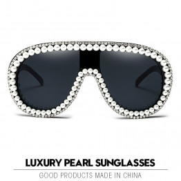 Fashion Luxury Handmade Pearl Sunglasses Women Punk Brand Design Jewel Large Frame Sun Glasses Vintage Oculos Feminino UV400